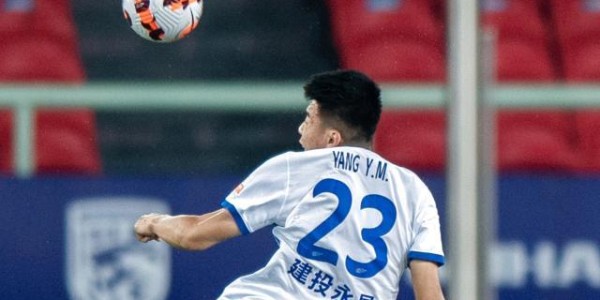 【中超】罗竞传射叶楚贵点射 广州城1比4不敌沧州