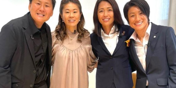 完美世界体育平台-看看日本女足的职业长度:联赛MVP颁给了40岁阿姨